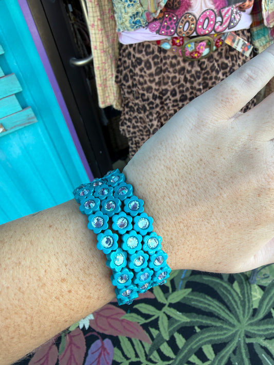 Island Blue Flower Stretch Bracelet