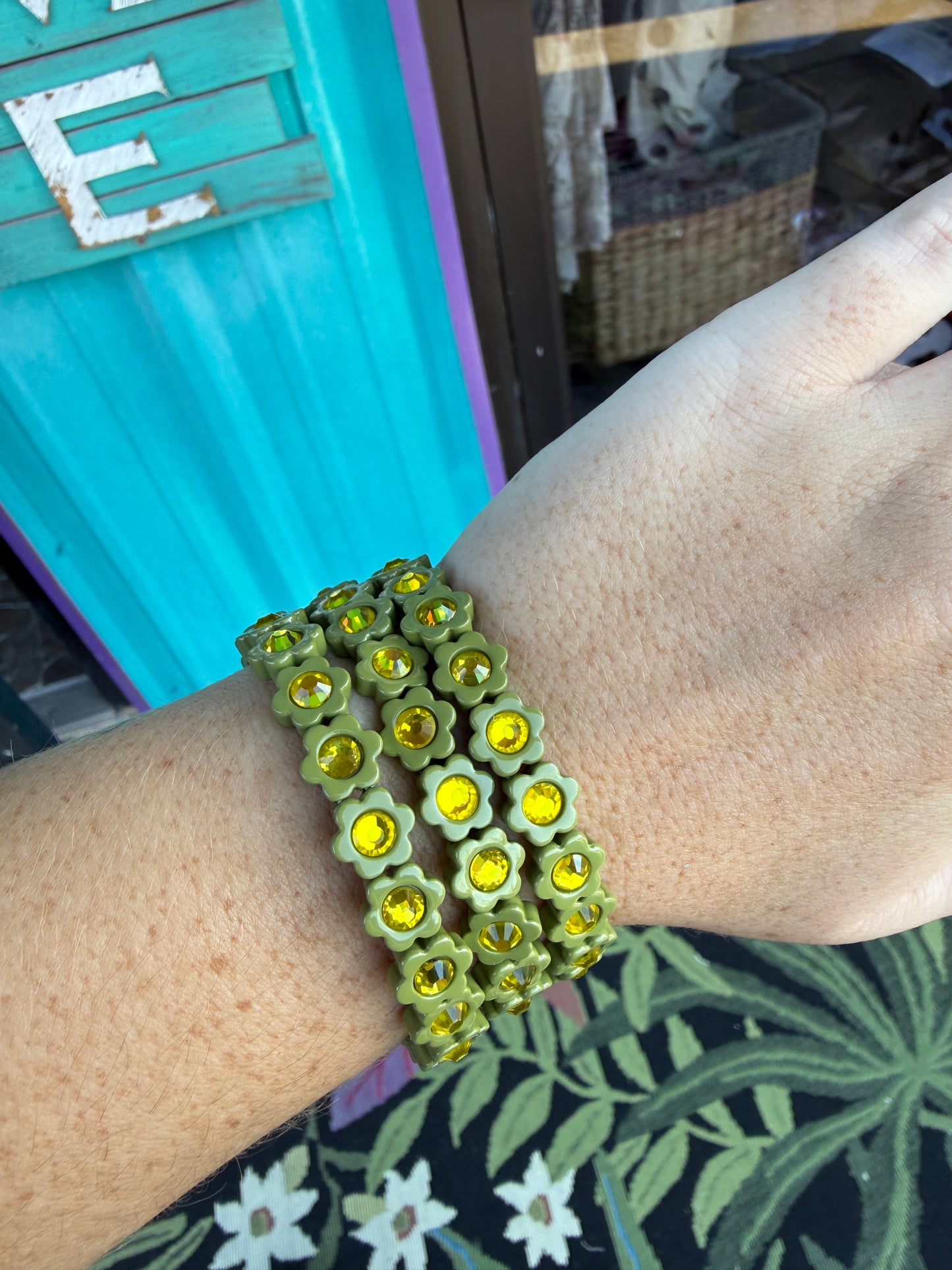 Army Green Flower Stretch Bracelet
