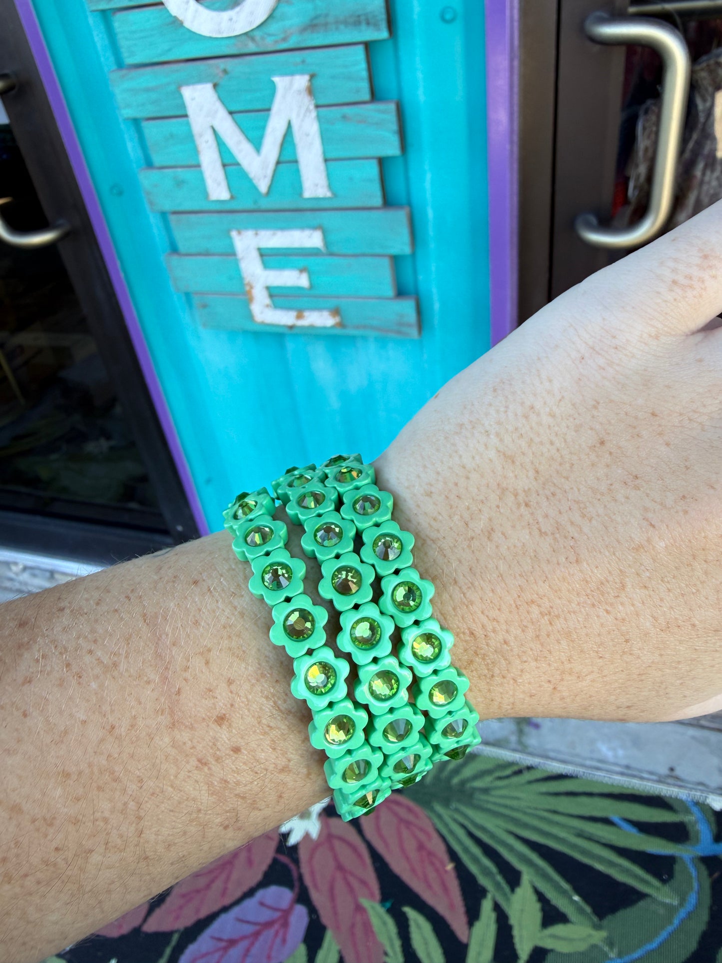 Green Flower Stretch Bracelet