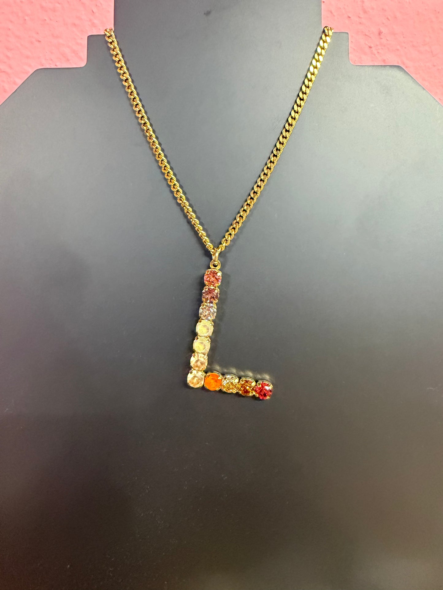 MONOGRAM L NECKLACE