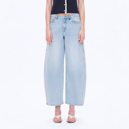 MID RISE TAILORED BARREL JEANS WITH FINISHED HEM