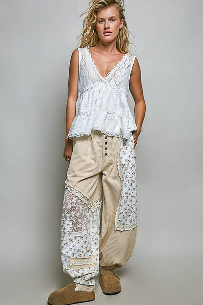 Sleeveless Deep V-neck Lace Trim Knit Top