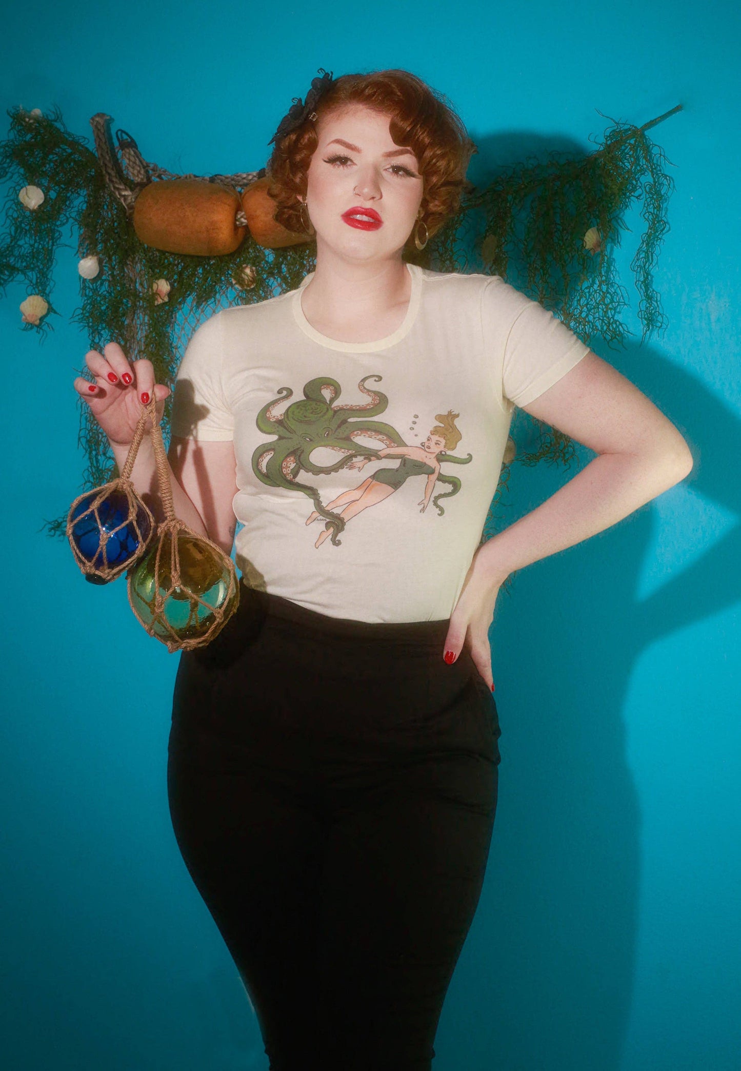 Girl With Octopus Fitted Tee in Ivory