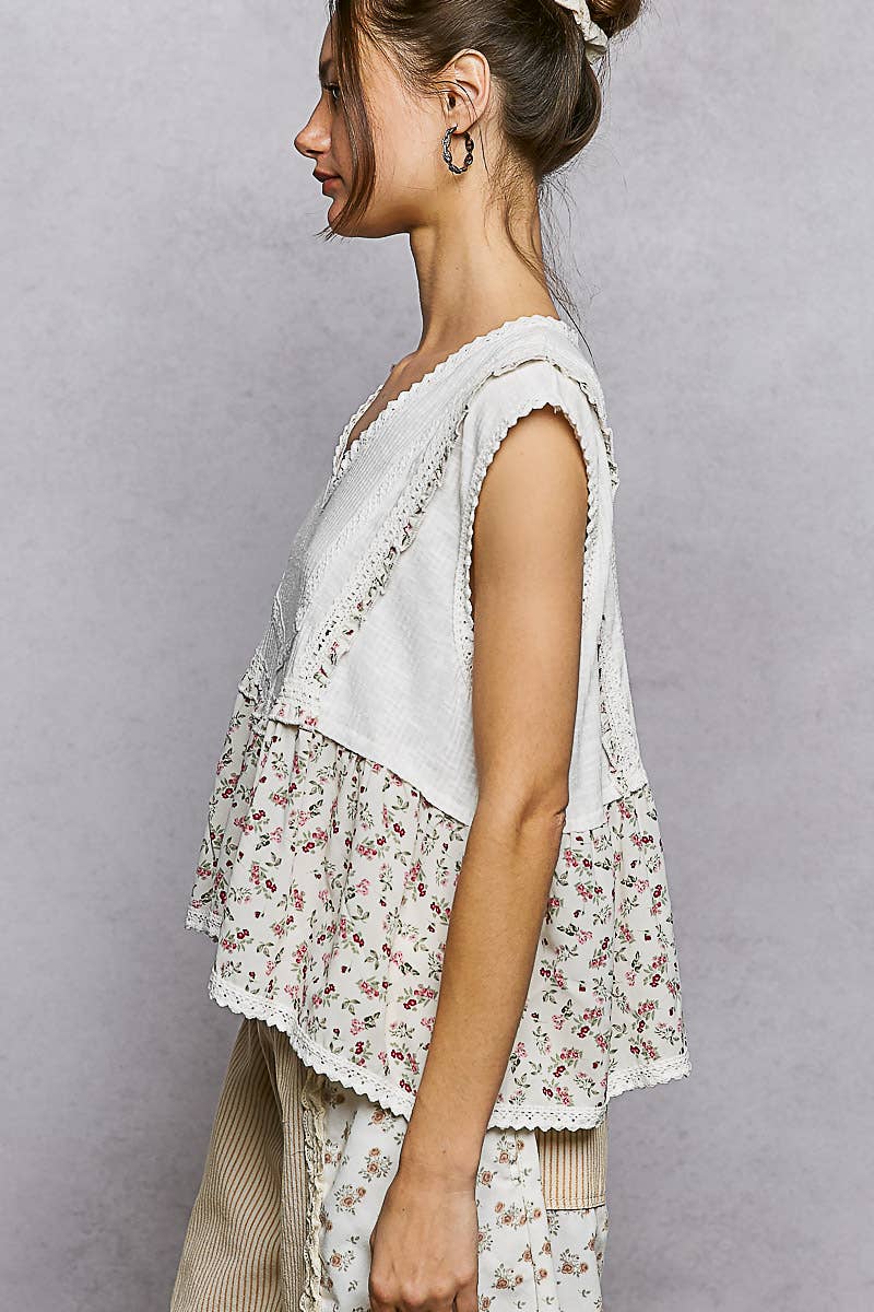 V-neck Floral Ruffle Sleeveless Top