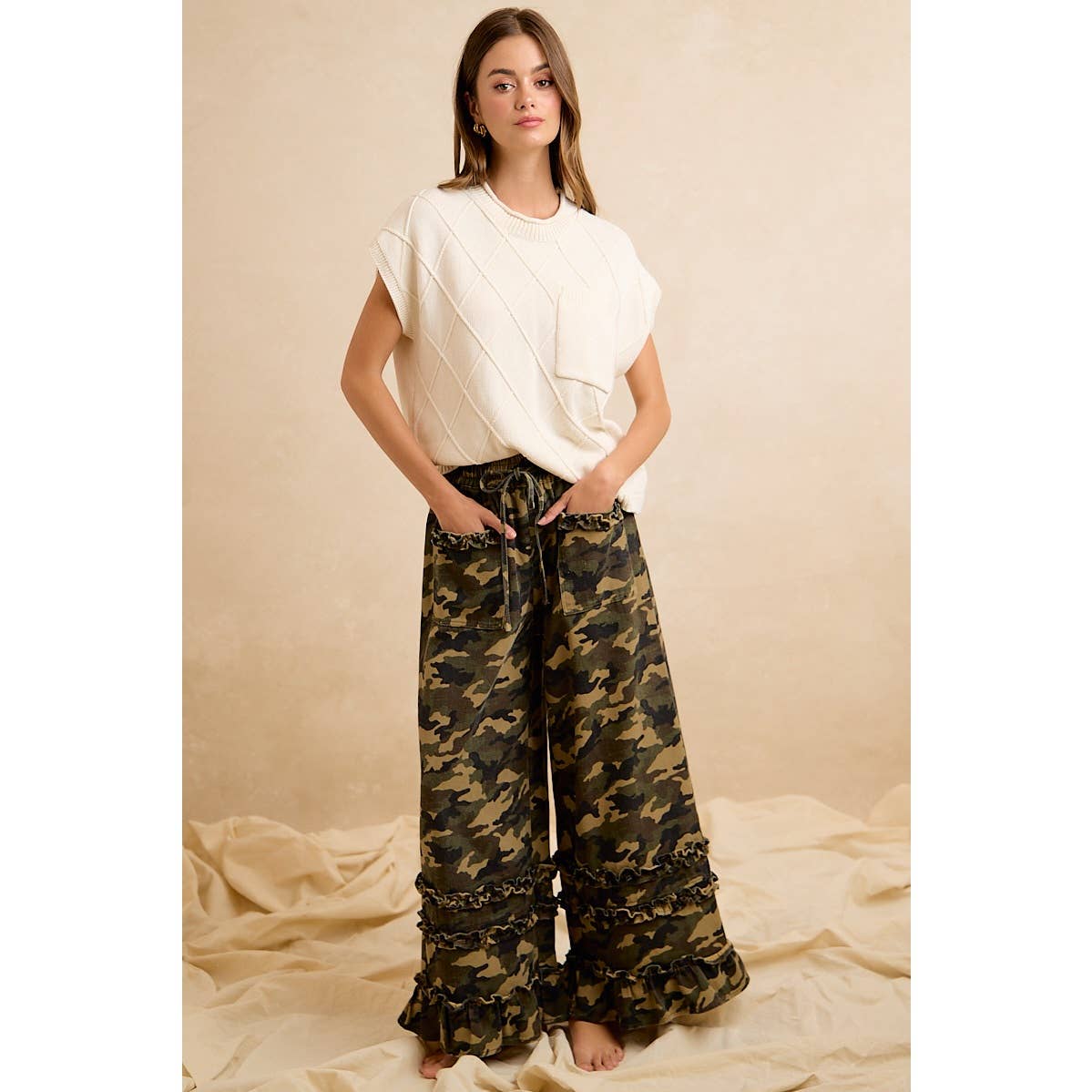 CAMOUFLAGE PRINTED TWILL RUFFLED DETAIL WIDE PANTS