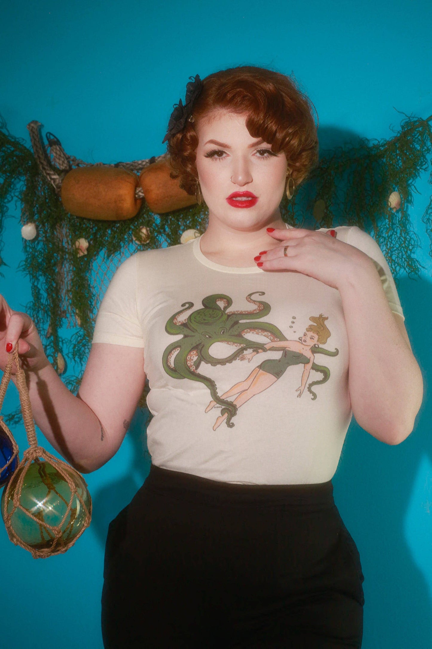 Girl With Octopus Fitted Tee in Ivory