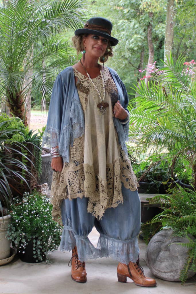 Alluring Romance Bloomers - Chambray 