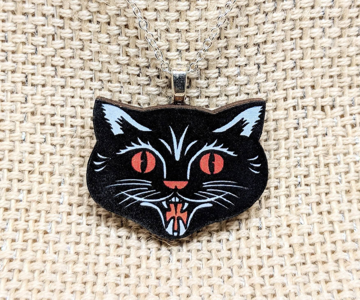 Cat Classic - Pendant Necklace