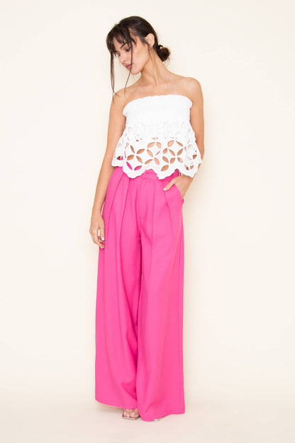 WHITE EYELET STRAPLESS TOP