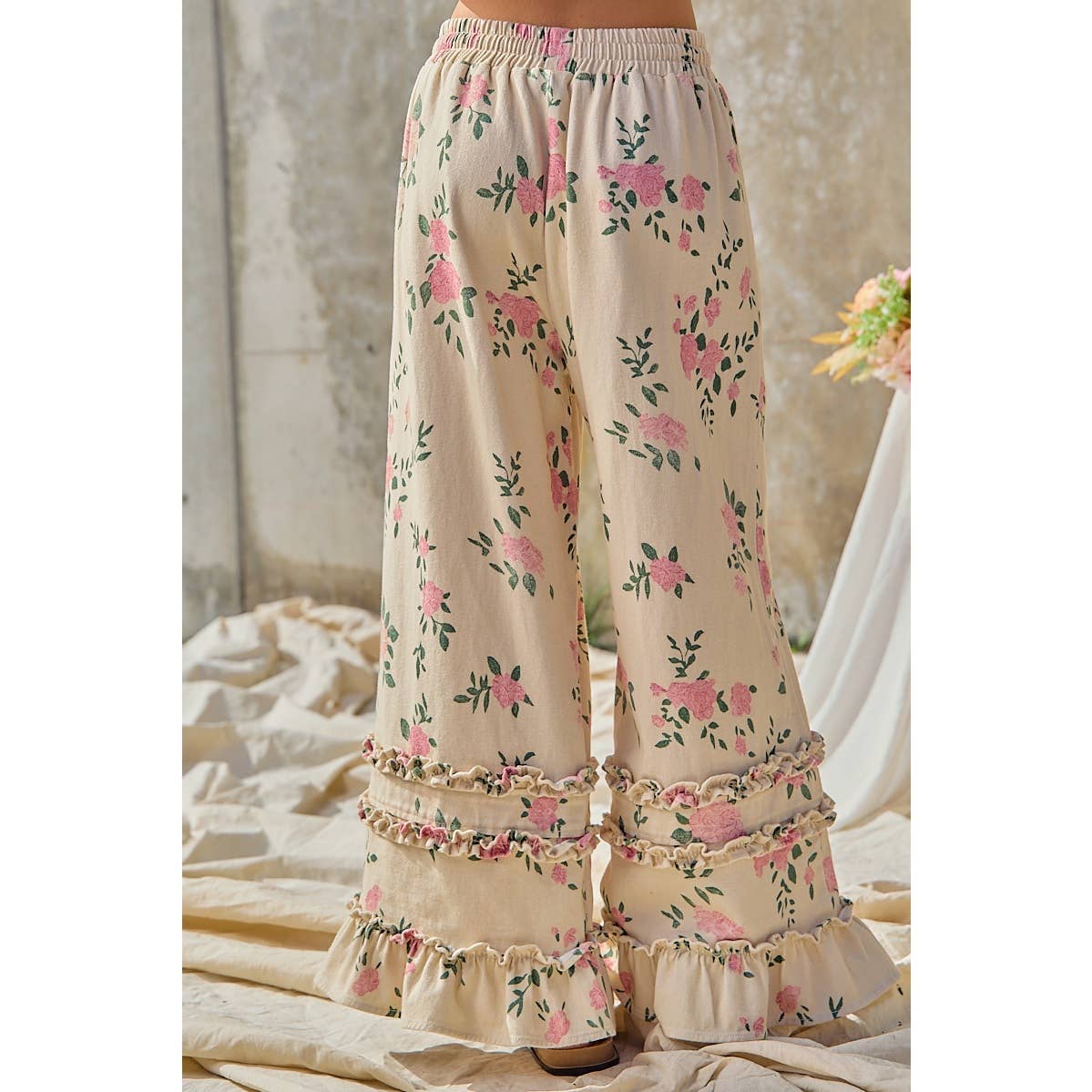 WASHED FLOWER PRINTED TWILL RUFFLED DETAIL WIDE PANTS