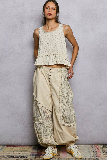 Round Neck Ruffle Hem Trim Detail Floral Sleeveless Top