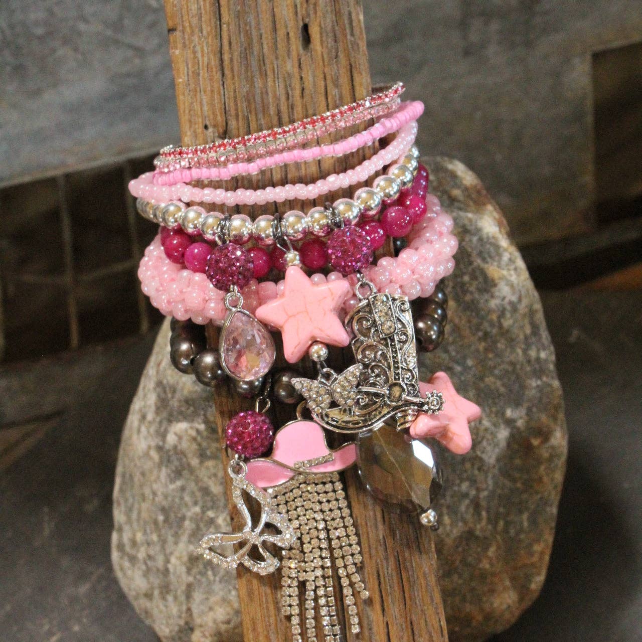 Dollywood Here We Come Charm'd Bracelet Set