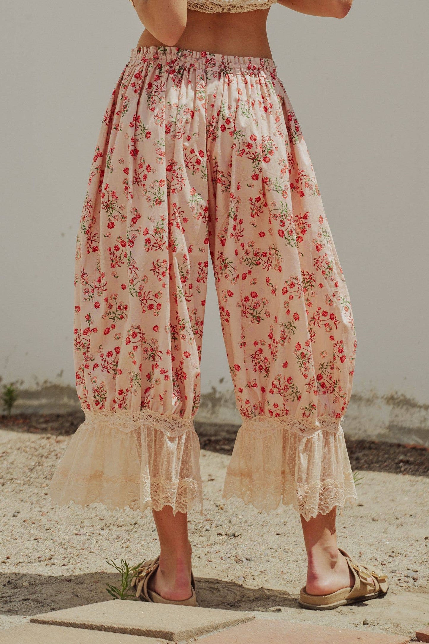 Floral Cotton Lace Hem Balloon Bloomer Pants