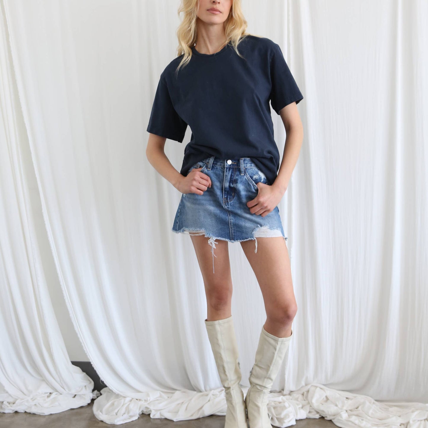 A-LINE DENIM MINI SKIRT WITH FRAYED HEM