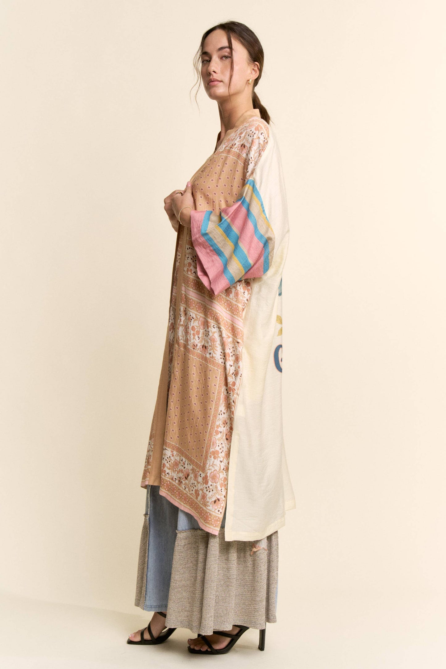 PLUS GARDEN WHIMSY CAT PRINTED BACK KIMONO DUSTER