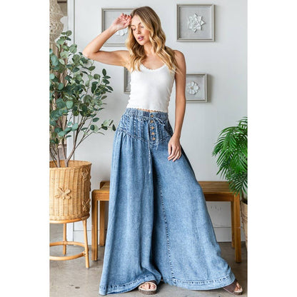 WASHED PINKTUCK WIDE LEG DENIM PANTS