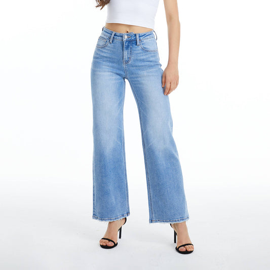 MID RISE WIDE LEG JEANS WITH FINISHED HEM