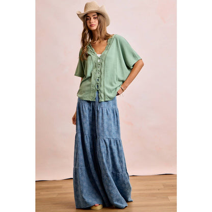 FLORAL TIERED FLARE DENIM PANTS