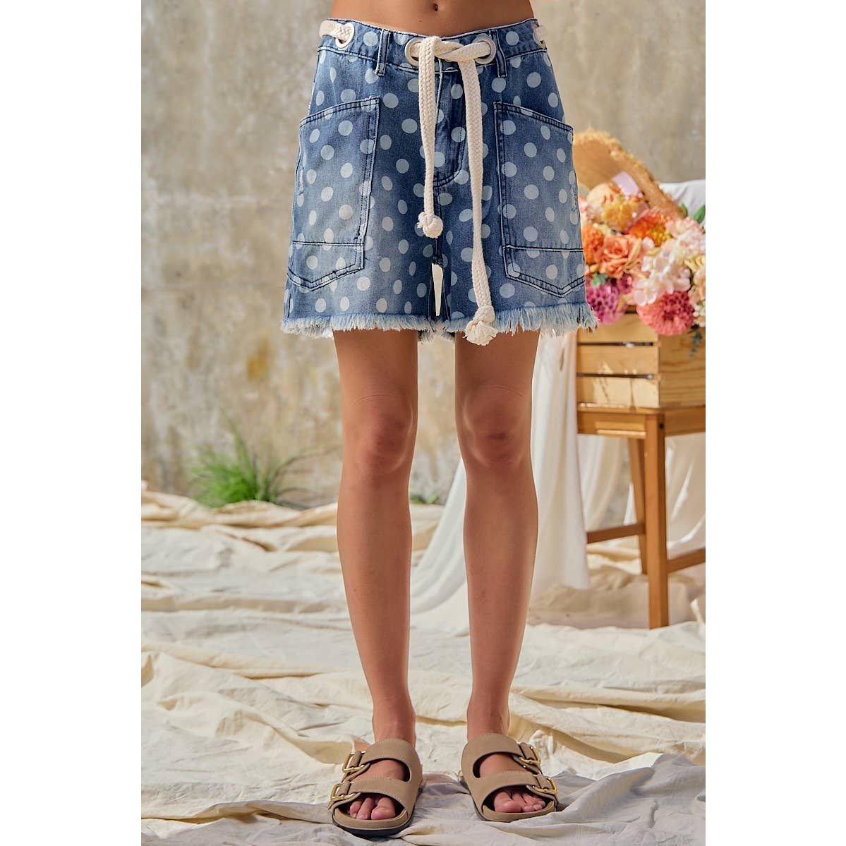 POLKA DOT PRINTED DENIM SHORTS WITH WAIST BELT