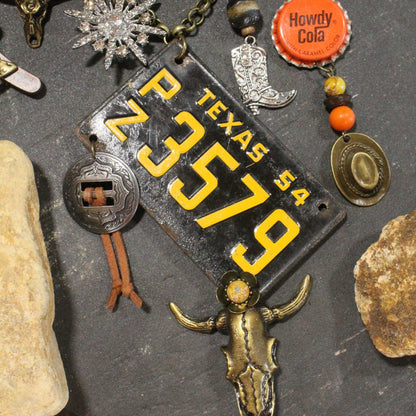 Travel Time In Texas Layered Necklace