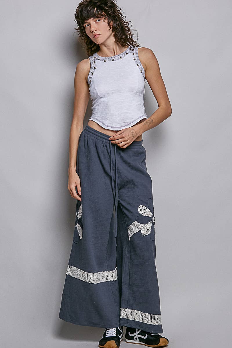 Round neck sleeveless stub textured knit top