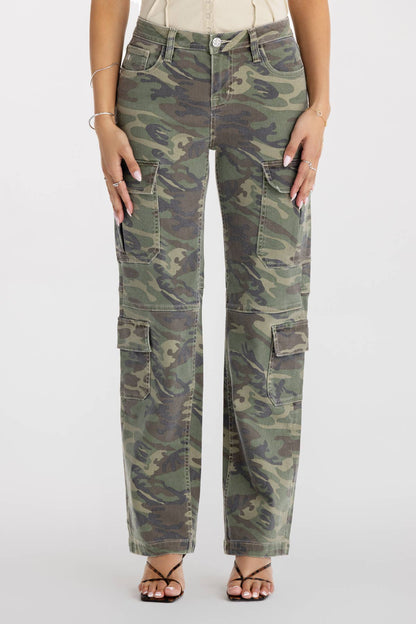 MID RISE CAMO CARGO JEANS PANTS
