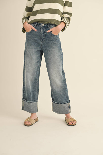 STRAIGHT LEG CUFFED HEM DENIM JEANS