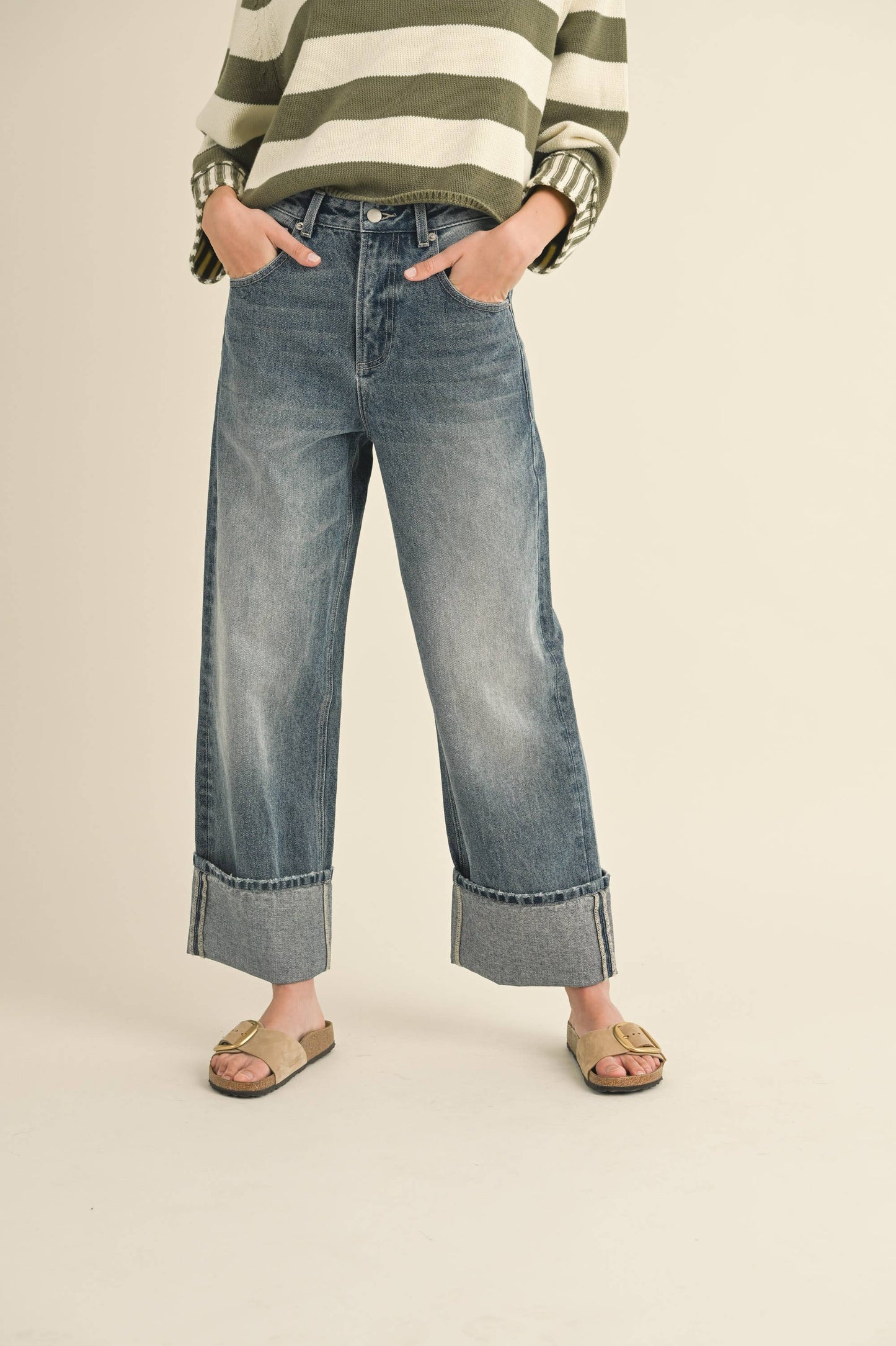 STRAIGHT LEG CUFFED HEM DENIM JEANS
