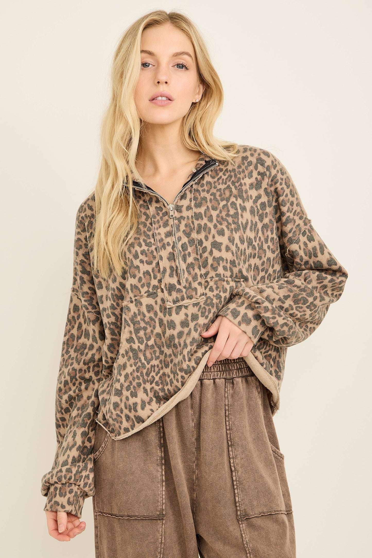 Washed Leopard Half zip Pocket Sweatshirt