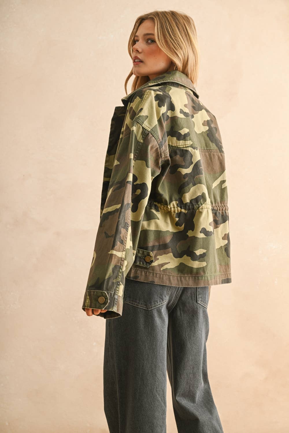 CAMOUFLAGE MILITARY JACKET