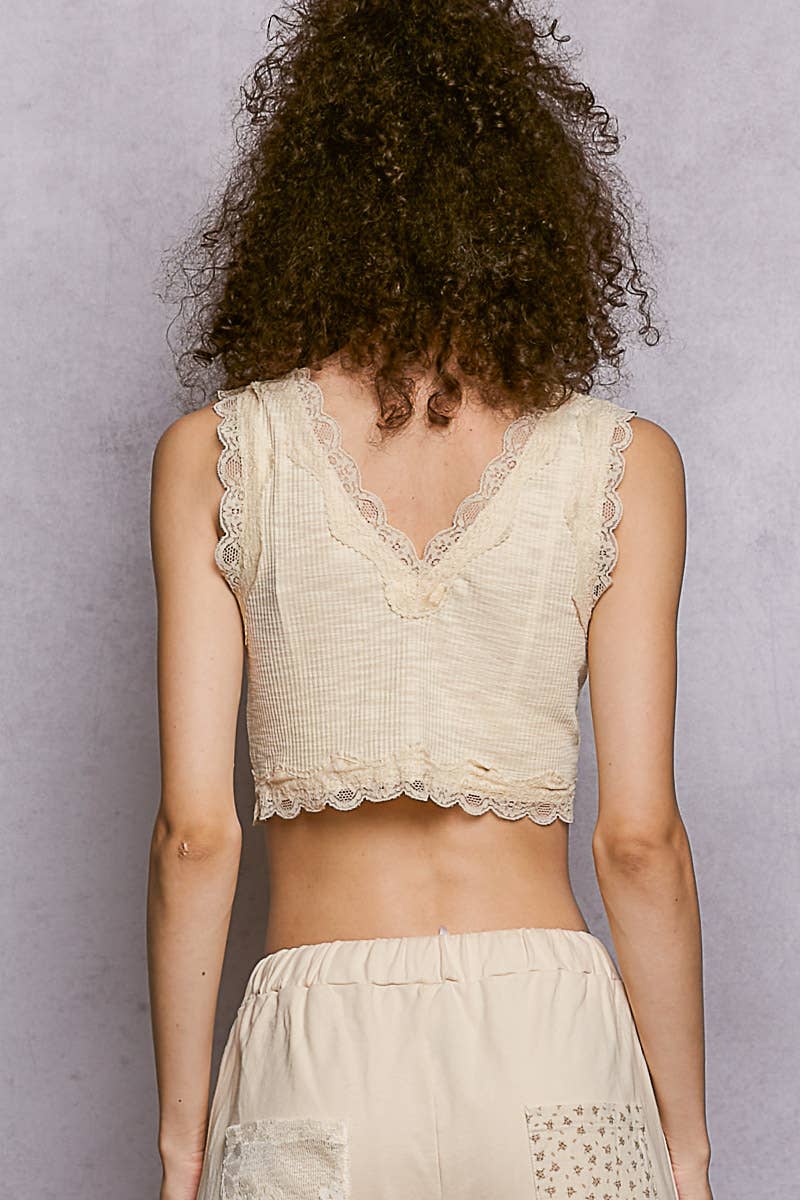 V-Neck Sleevless Lace Tank Top