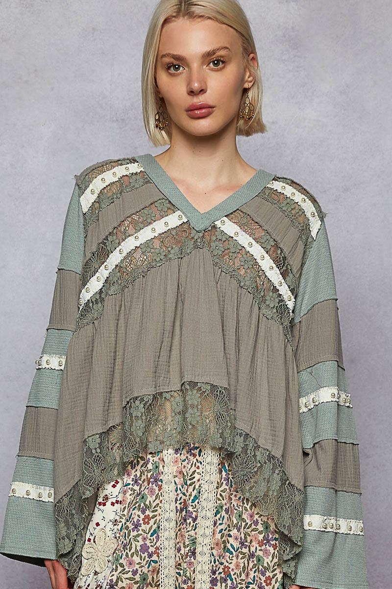 V-neck double gauze lace detail A-line woven top